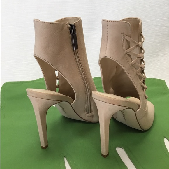 BCBGeneration New Striking Heels - Picture 6 of 8